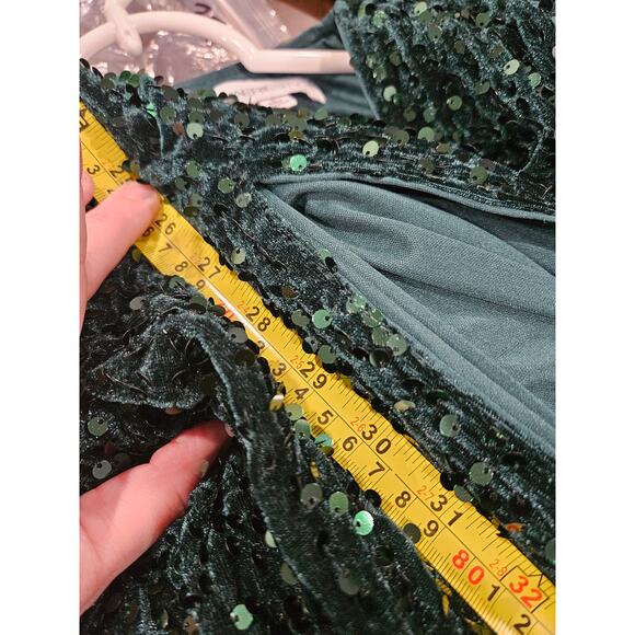 Faeristy Green Sequin Velvet Ruched Gown Dress Maxi Size L Deep V Wrap - Picture 9 of 9